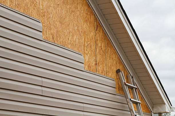 24/7 Emergency Siding Repair experts in Wilmington, NC